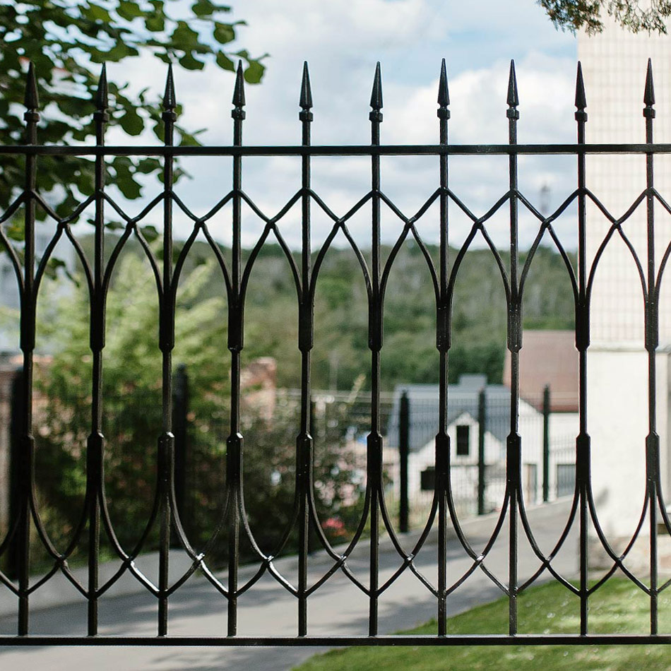 Custom Property Fence Welding & Fabrication Cornejo Welding