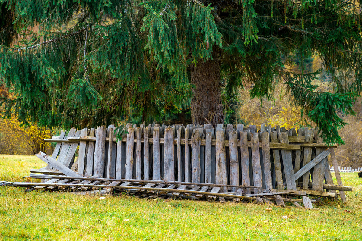 Does Homeowners Insurance Cover Fences? | Cornejo Welding